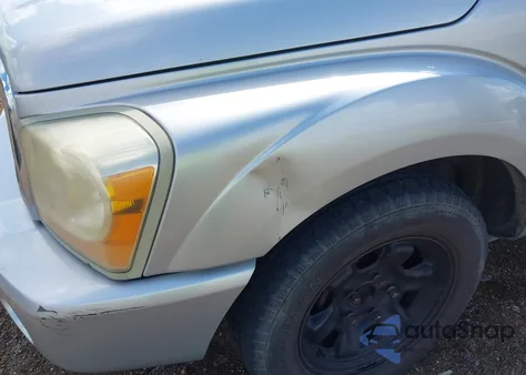 2004 Dodge Durango Slt from USA, damaged, VIN 1D4HB48N54F205369